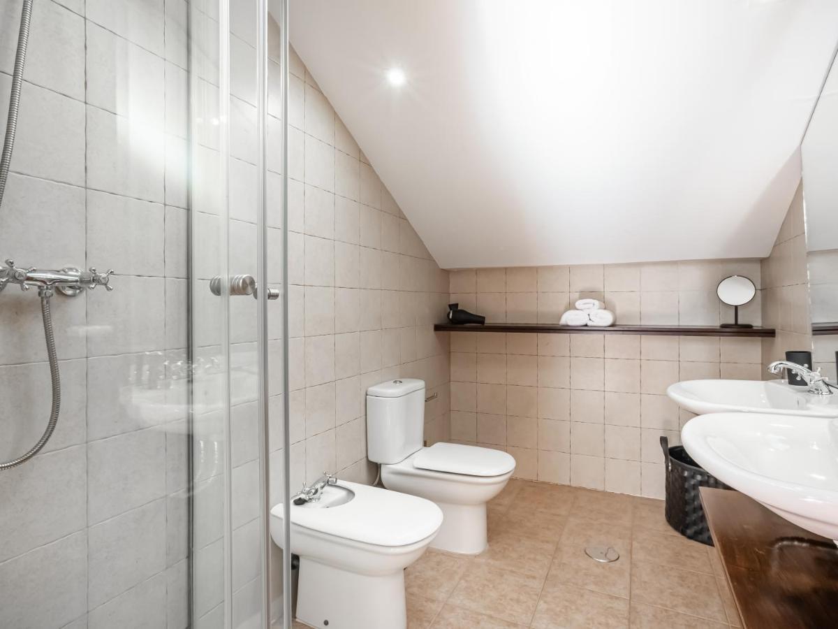Limehome Granada Calle Santa Ana מראה חיצוני תמונה