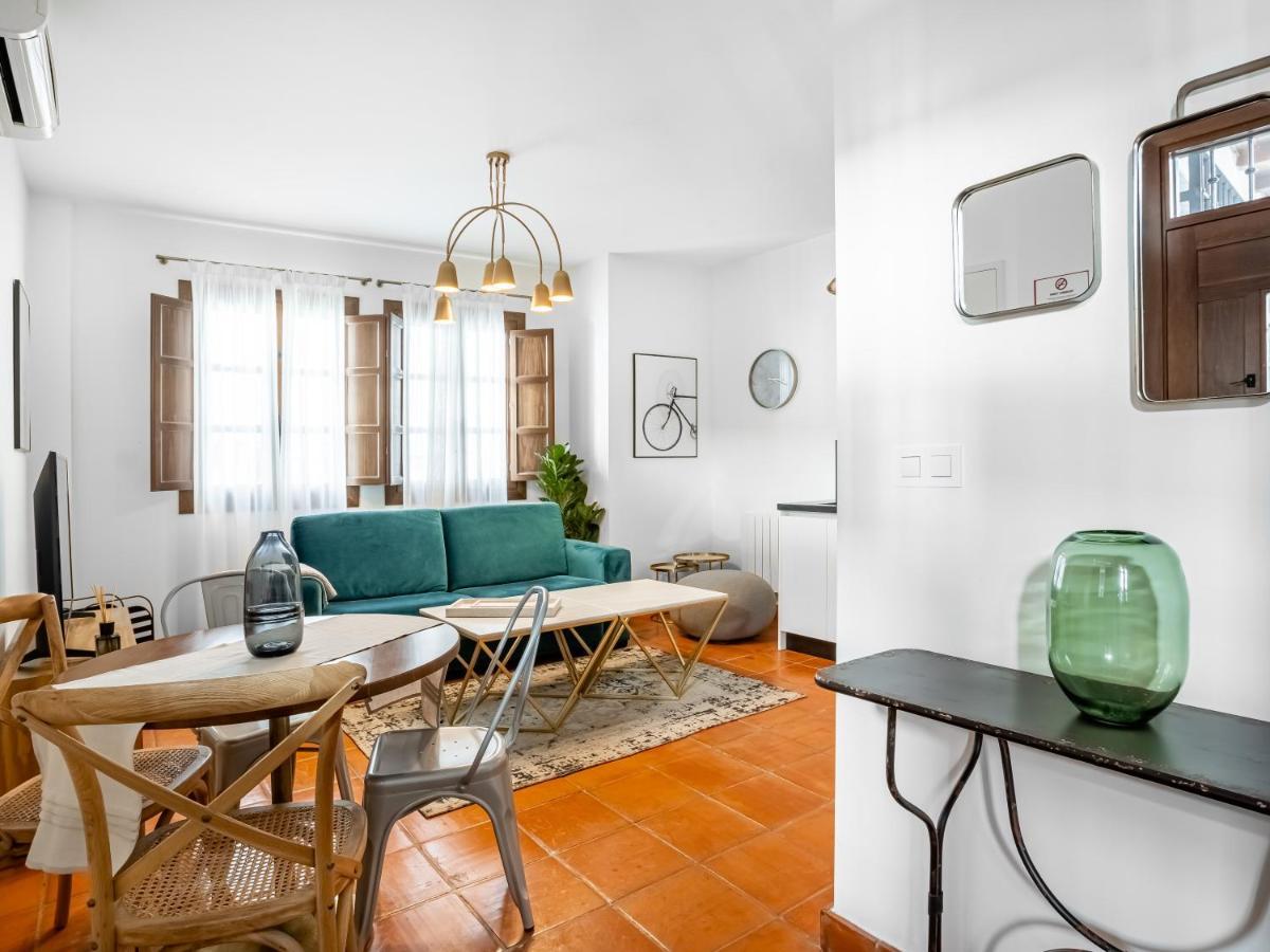 Limehome Granada Calle Santa Ana מראה חיצוני תמונה