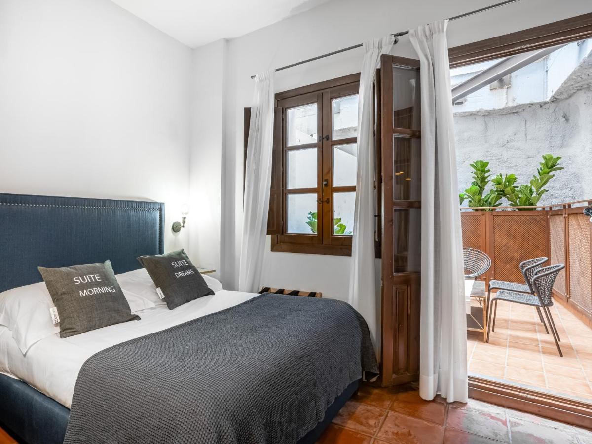 Limehome Granada Calle Santa Ana מראה חיצוני תמונה