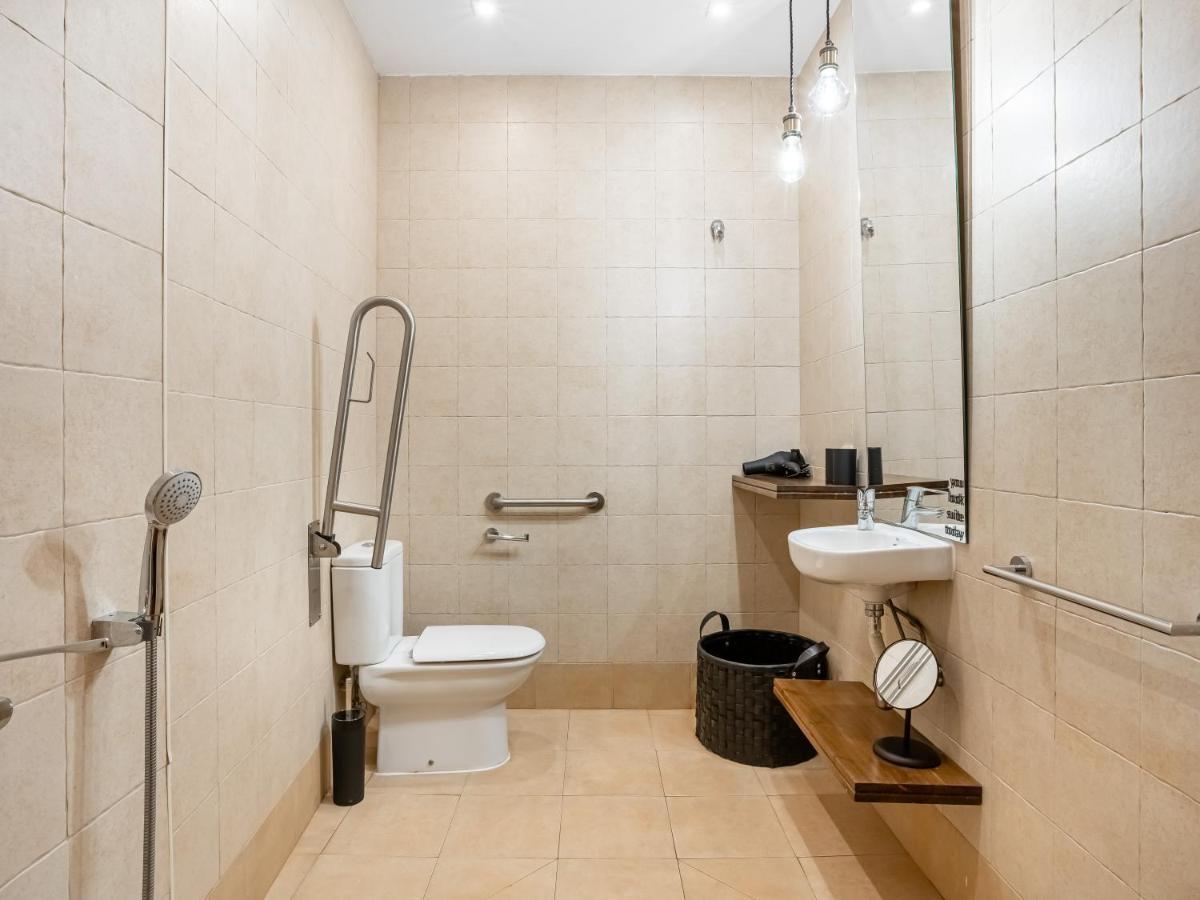 Limehome Granada Calle Santa Ana מראה חיצוני תמונה